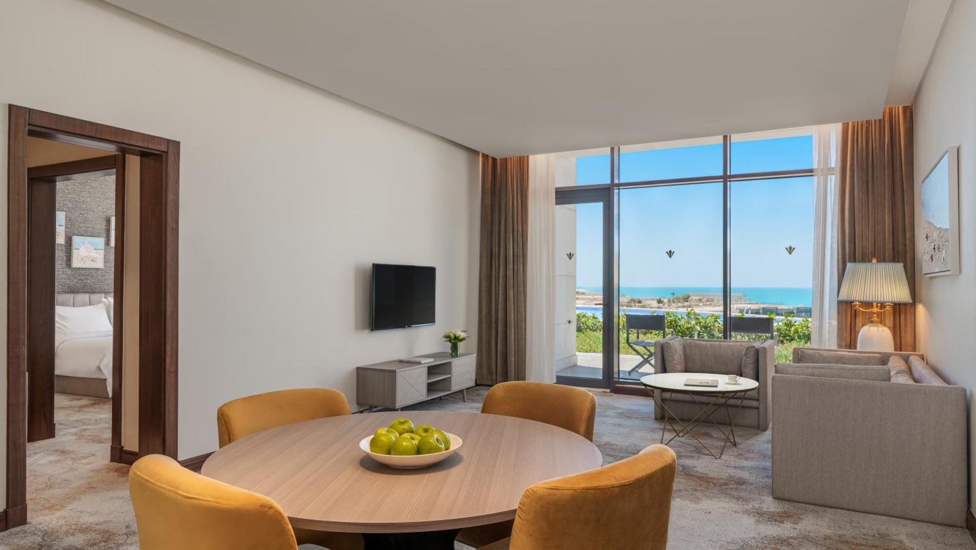 Rixos Premium Alamein العلمين الغرفة الصورة A living room at the hotel